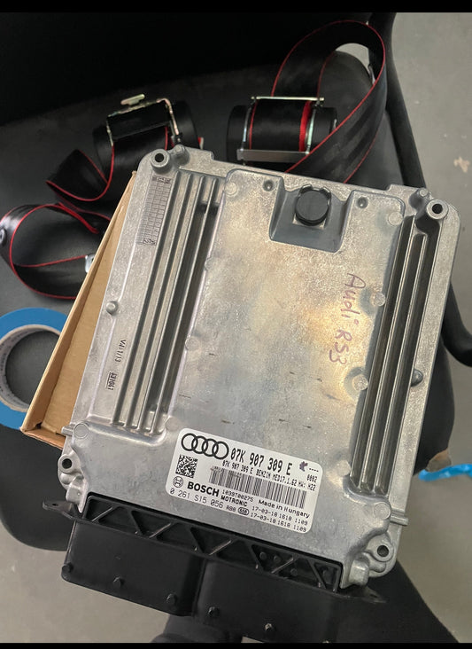 Audi RS3 DAZA ECU 8V0907404A