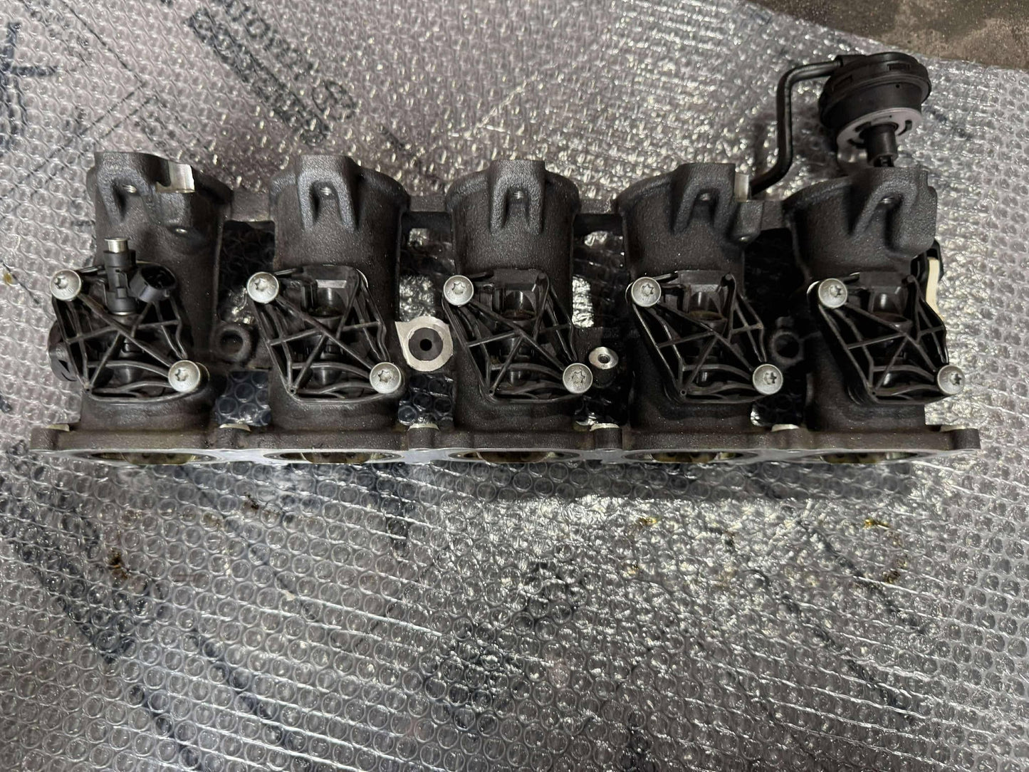 Audi RS3 8V TFSI Lower Intake Manifold 07K 133 223 AP